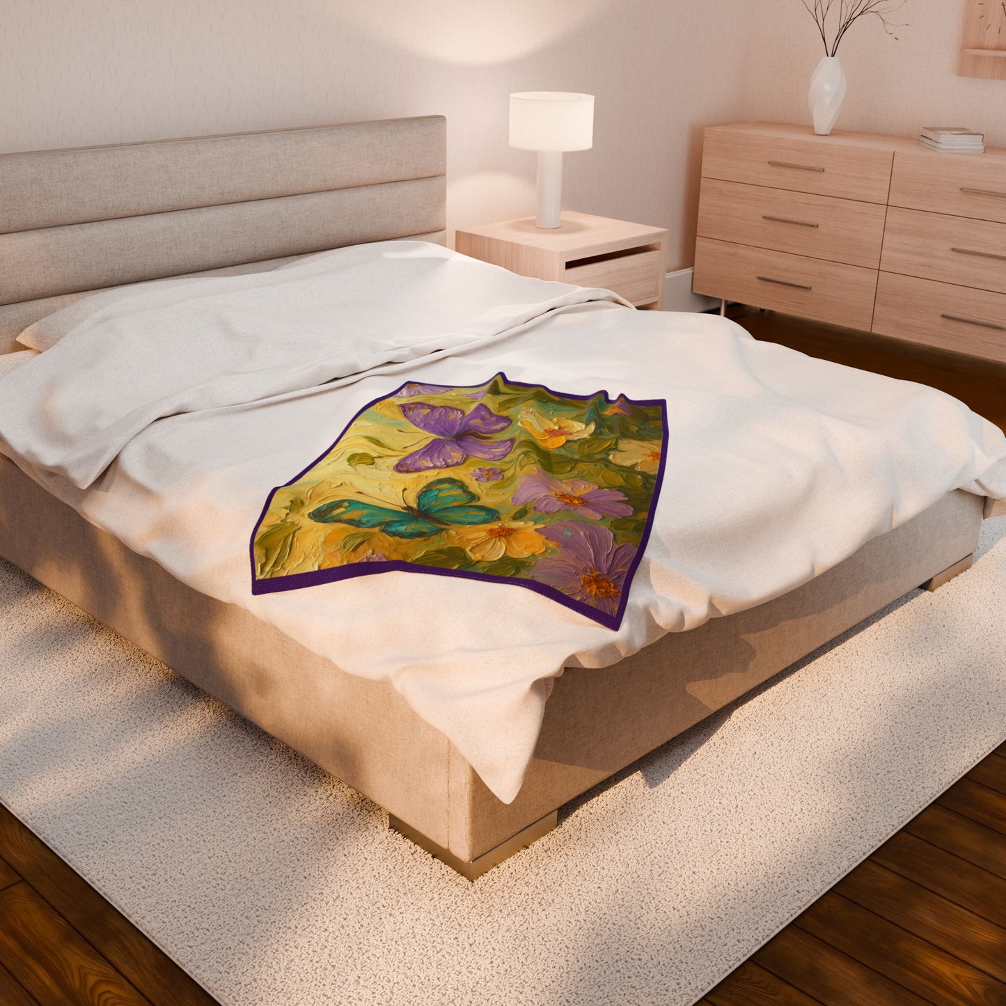 Bloomin' Beauties Plush Blanket