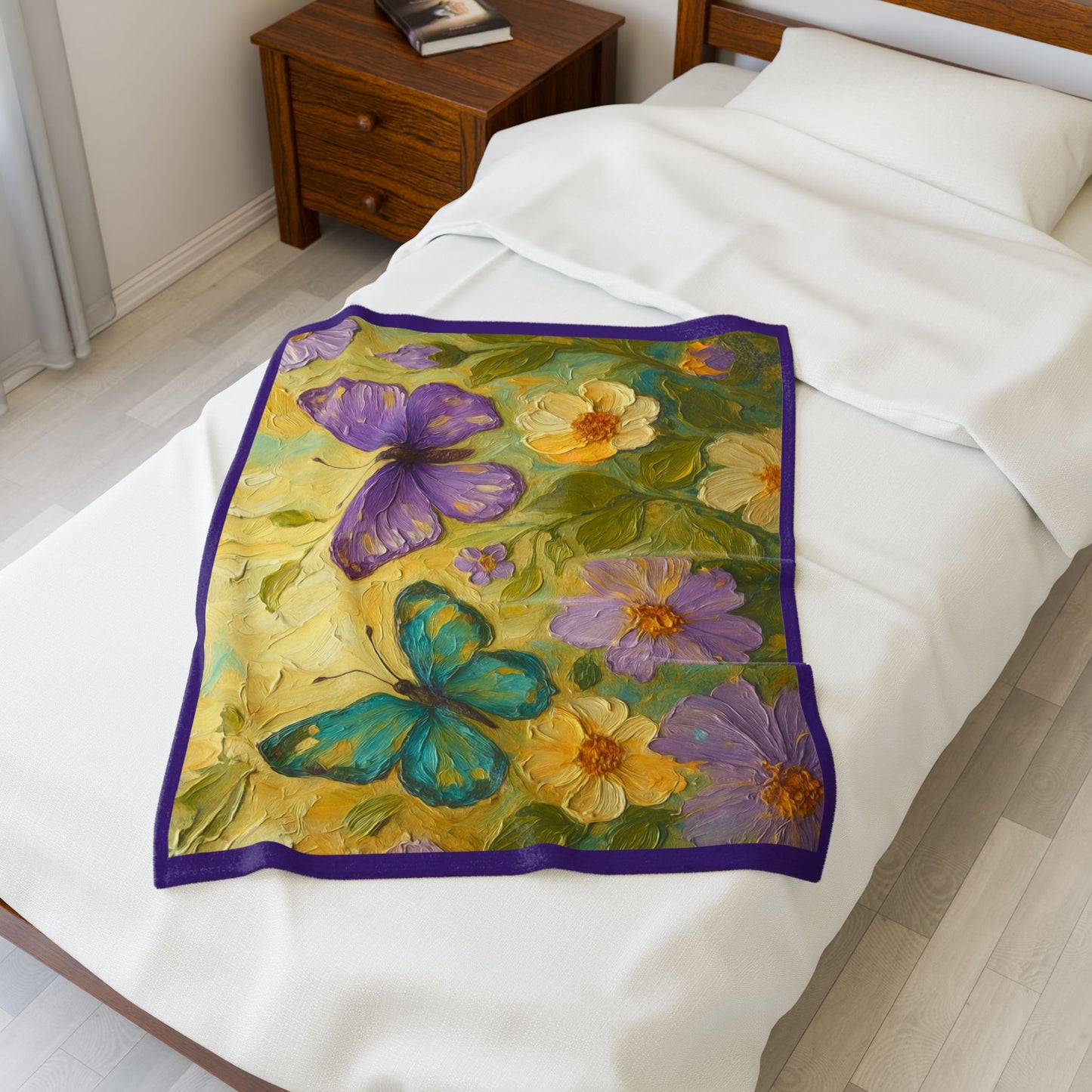 Bloomin' Beauties Plush Blanket